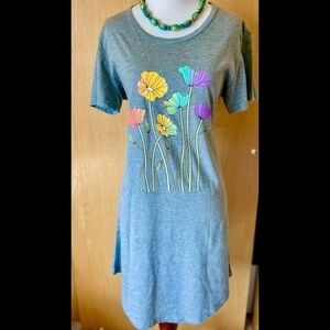 NWT-Heather Gray Short-Sleeve T-Shirt Dress🌞